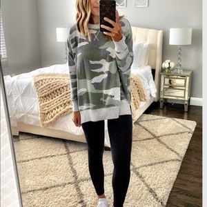 🏷SALE| 🆕 Camo Pullover